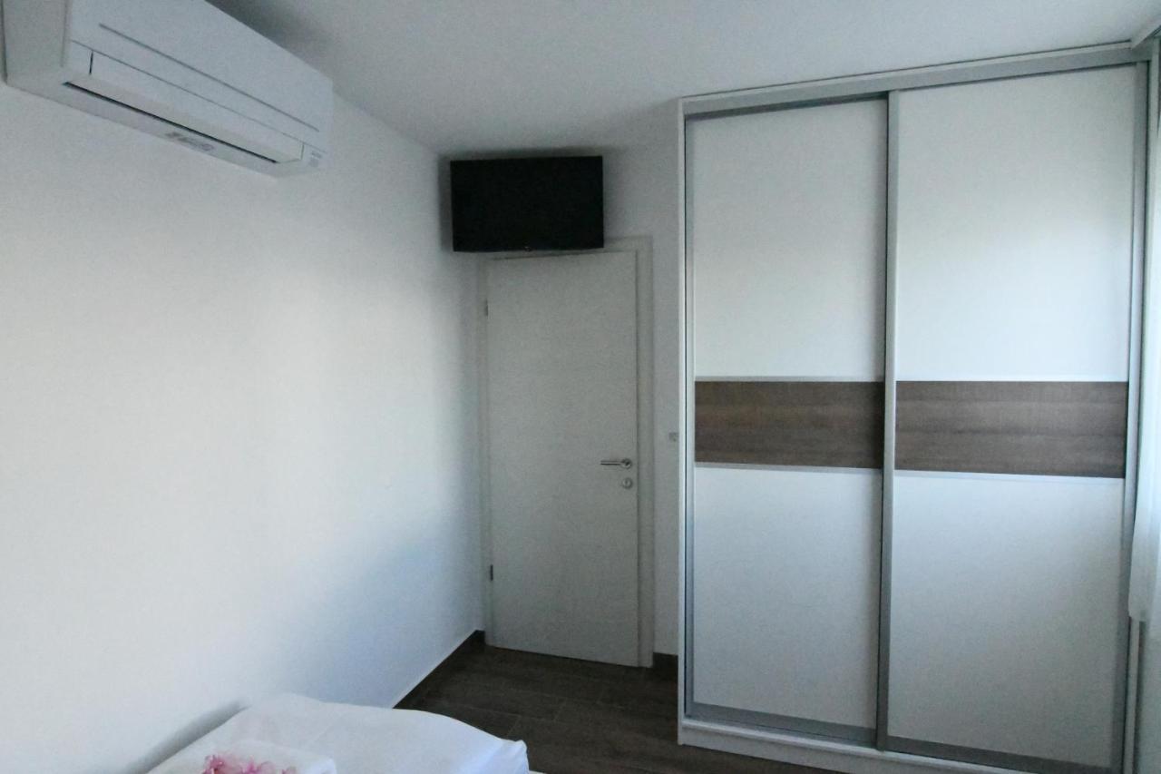 Holiday Luxury Resort Sundance Трогир Екстериор снимка