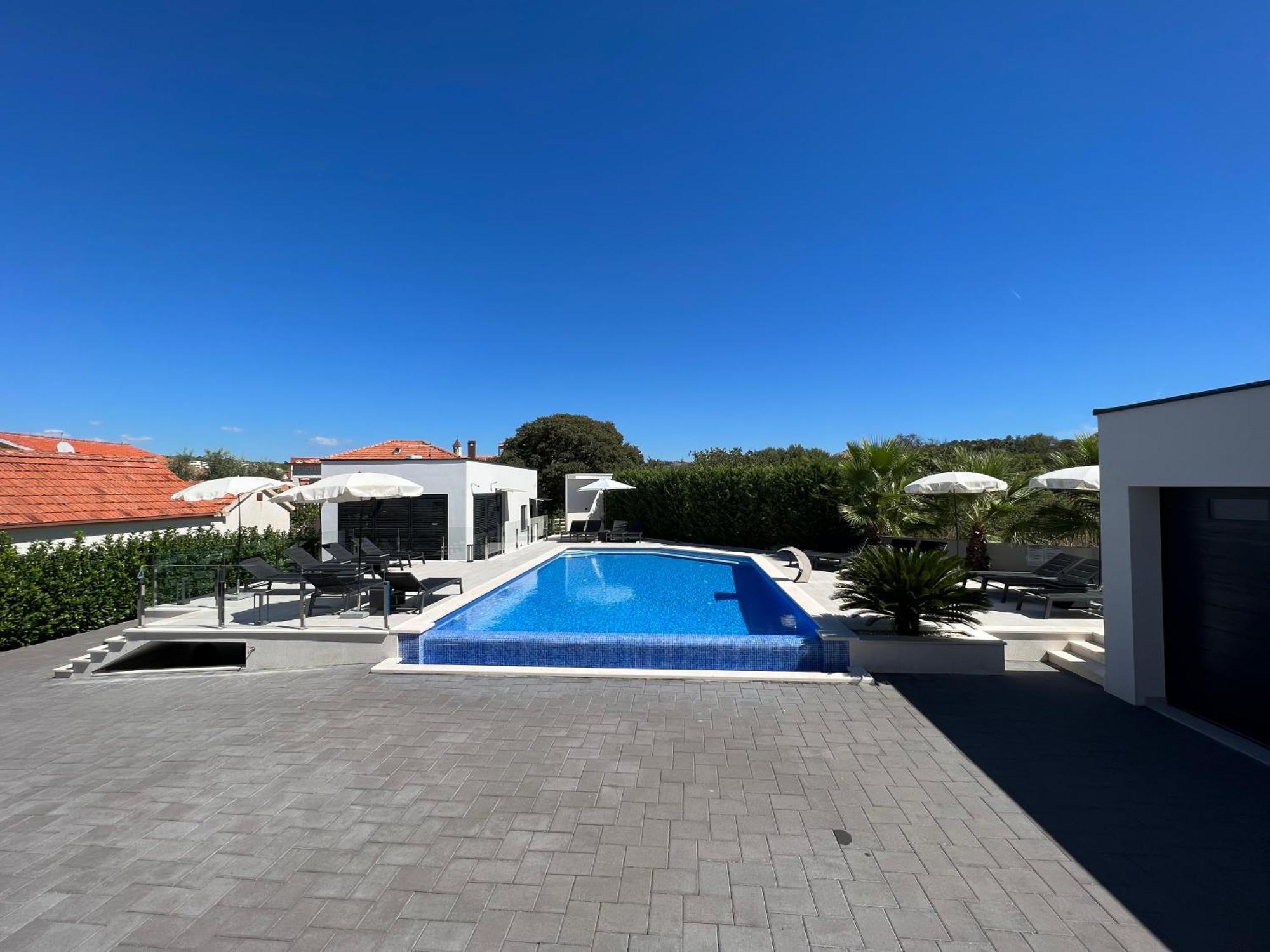 Holiday Luxury Resort Sundance Трогир Екстериор снимка