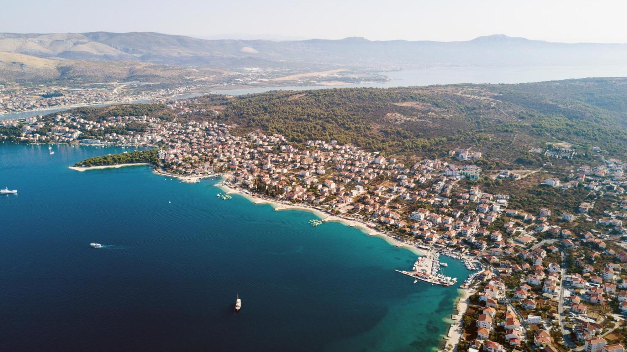 Holiday Luxury Resort Sundance Трогир Екстериор снимка